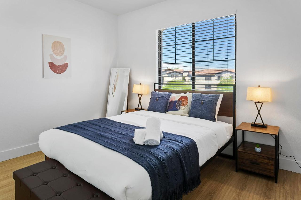Cozysuites Glendale By The Stadium With Pool 05 ภายนอก รูปภาพ